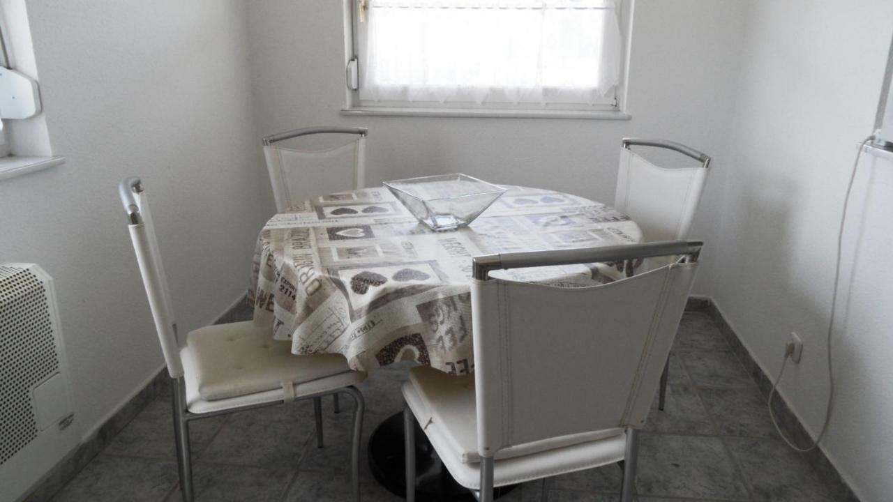 Ferienhaus Am Plattensee Balatonmáriafürdő Esterno foto