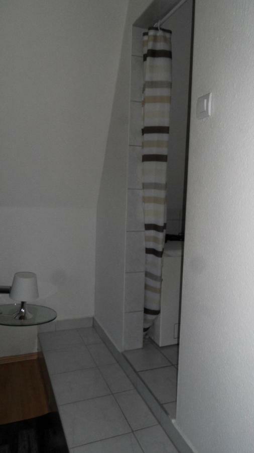 Ferienhaus Am Plattensee Balatonmáriafürdő Esterno foto